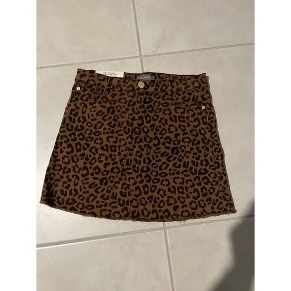 DL1961 Other - NWT $85 girls sz 14 denim animal print mini Skirt 126